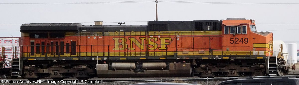 BNSF 5249
